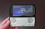 bgr-xperia-play-5110525151948
