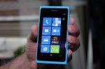 bgr-nokia-lumia-800-12