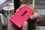 bgr-nokia-lumia-800-2