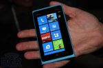 bgr-nokia-lumia-900-top