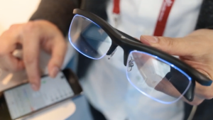 Fun-iki smart glasses