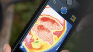 iPhone Thermal Imaging Accessory Kickstarter
