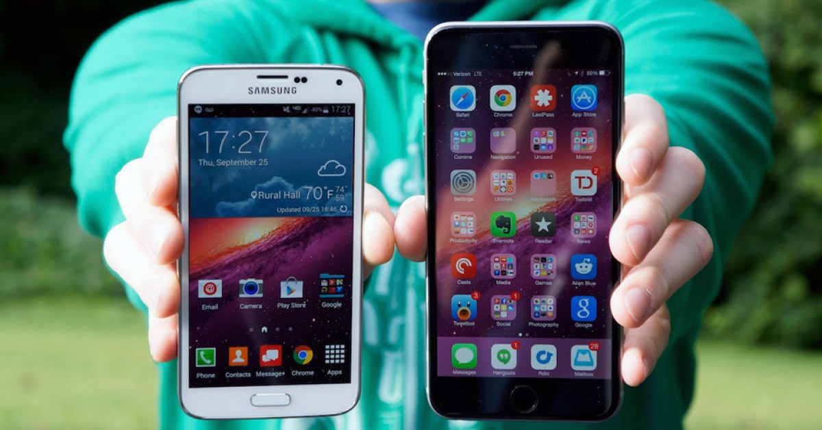 Самсунг 6 и 6 сравнение. Новый айфон самсунг. Smartphones Samsung vs iphone. Самый последний самсунг и самый последний айфон. Картинки фото с самсунг и айфон 6.