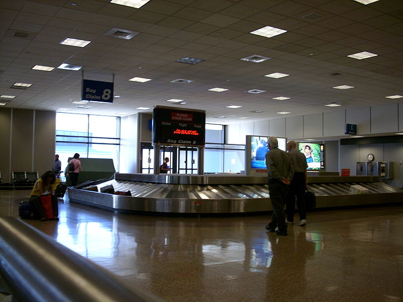 manchester airport baggage claim