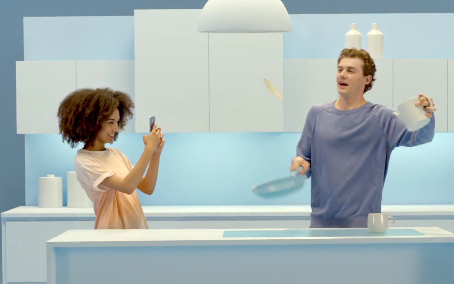 Samsung Galaxy S6 GIF Powered Ad