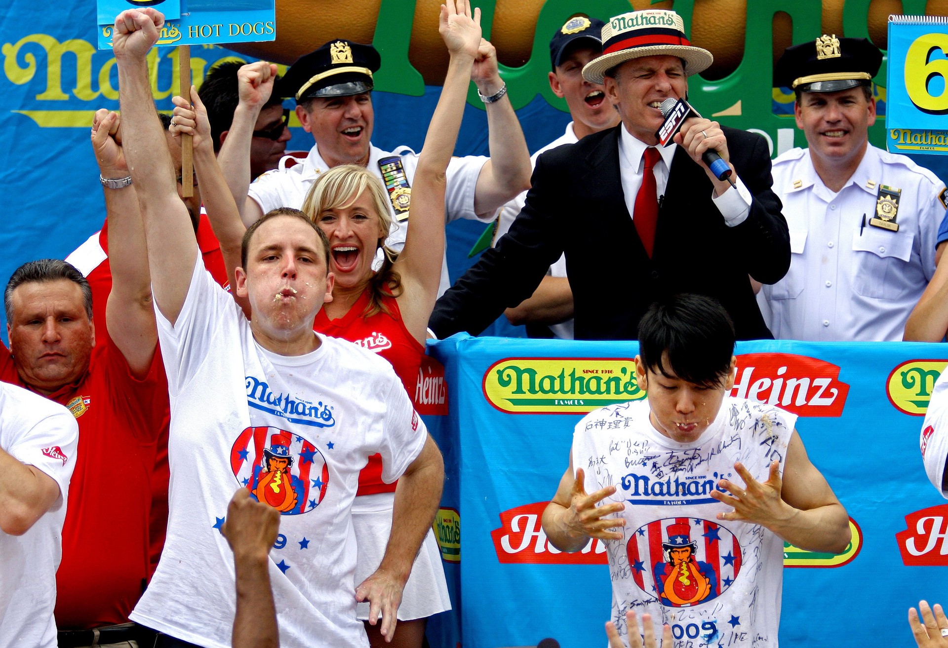 One part of the 4th of july weekend that people look forward to is the annual nathan's hot dog eating contest on coney island. Hot Dog Eating Contest Trophy : How to watch and stream the 2017 hot dog eating contest ...