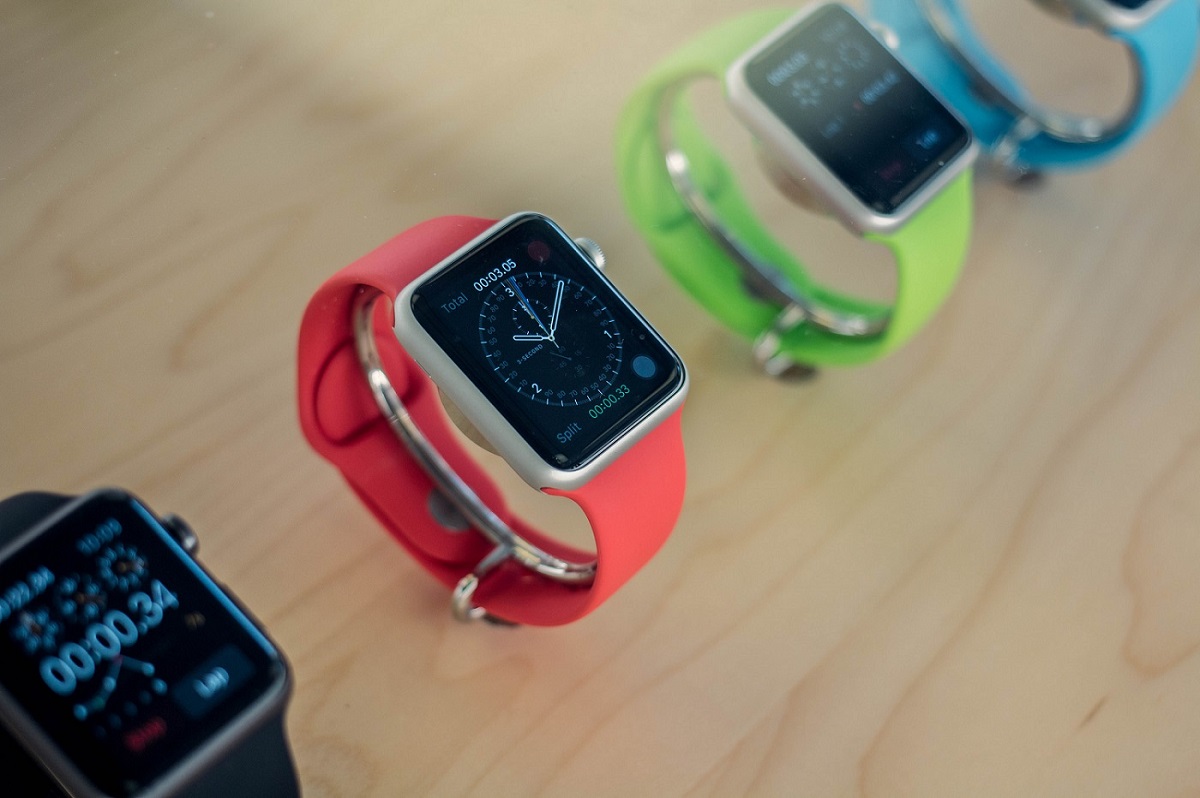 Apple Watch Sales Expected To Jump By 33 In 18