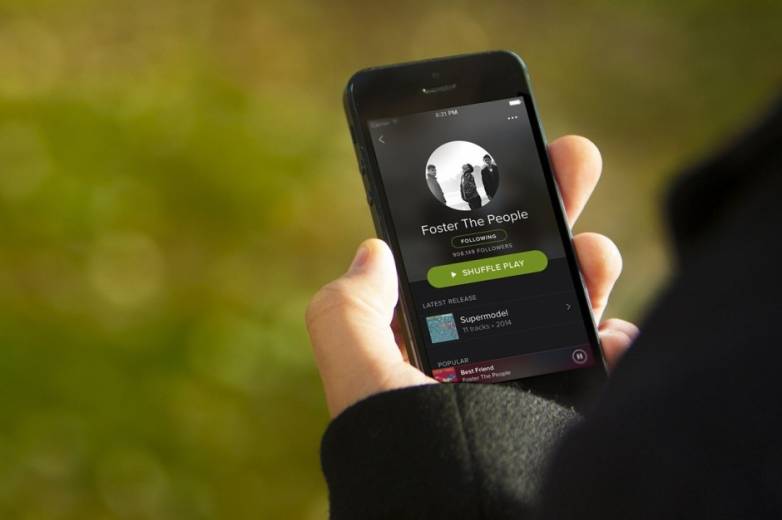 It looks like Spotify was hacked – change your password ASAP, if you