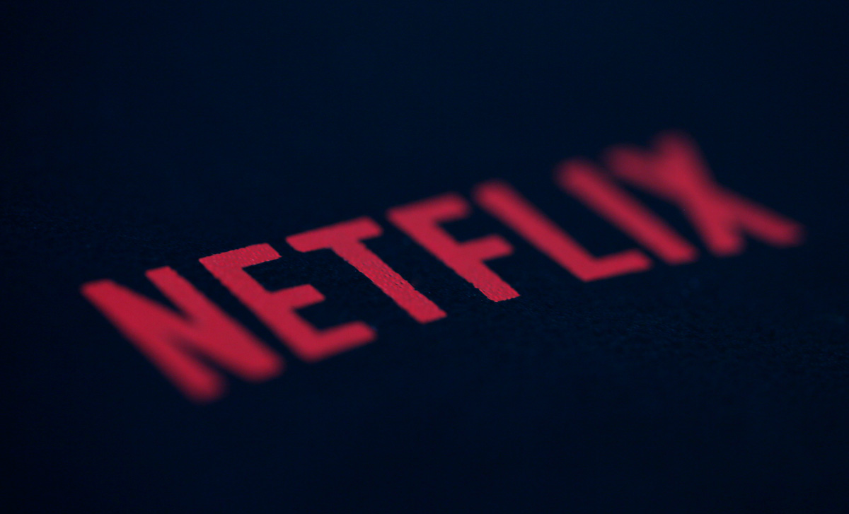 39 Original Netflix Shows And Movies Will Be Released This Month Here S The Complete List Bgr