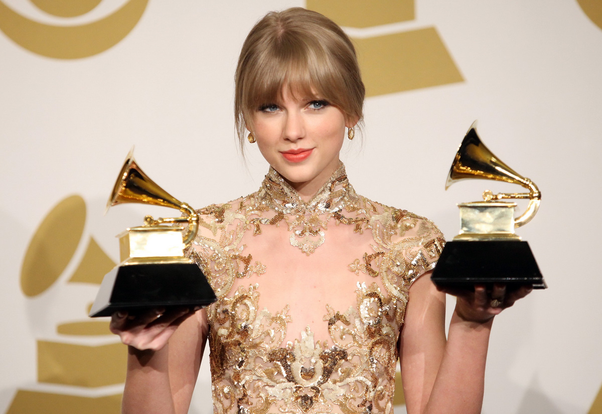 Listen To Taylor Swifts First Brand New Song In Two Years Bgr 