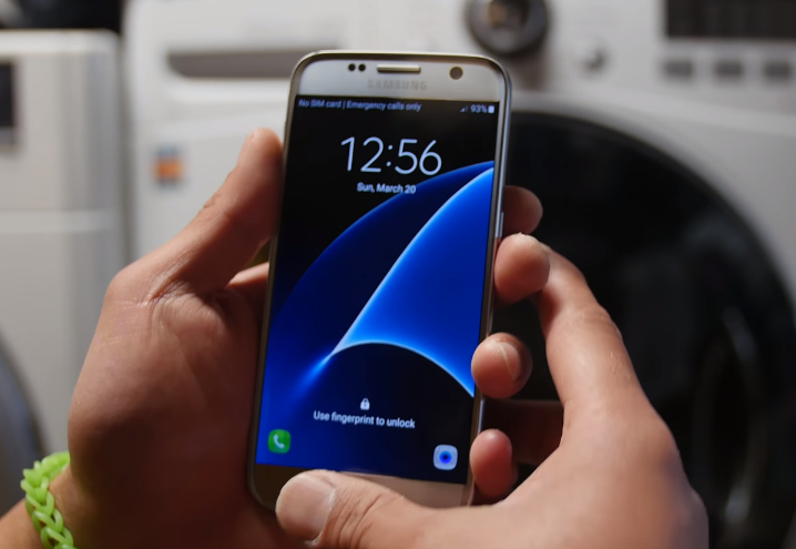 Galaxy S7 Washing Machine Test Video