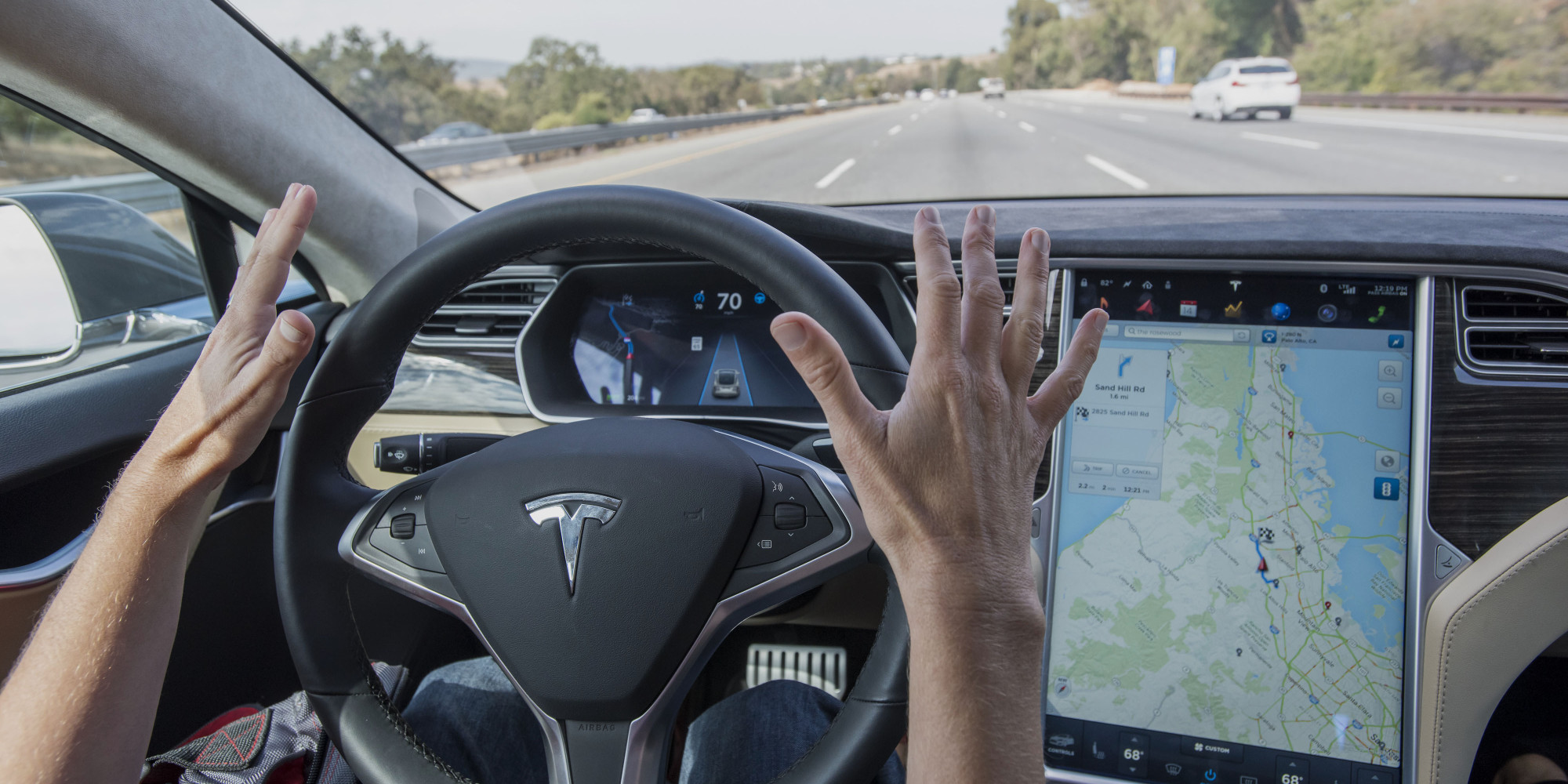 Warning Sex and Tesla Autopilot do not mix