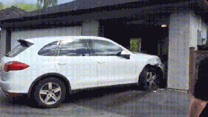 Porsche Crash Porsche Crash