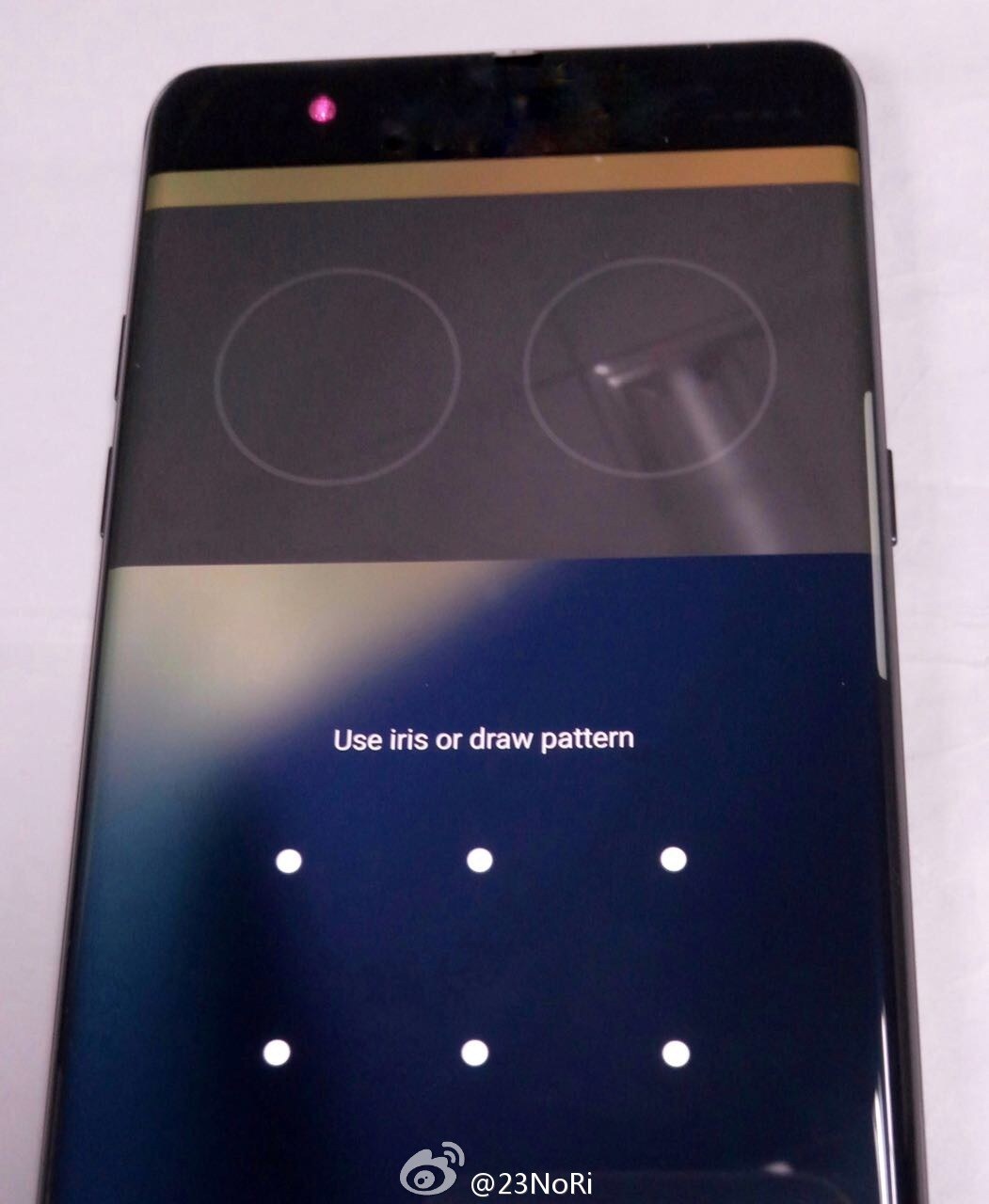 galaxy-note-7-iris-scanner-unlock-screen