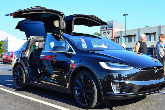 Tesla Model X Driver Blames Autopilot For Insane Collision With A Semi