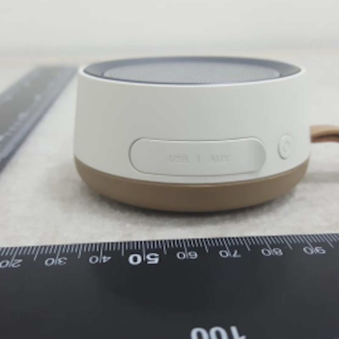 Samsung wireless hot sale speaker scoop