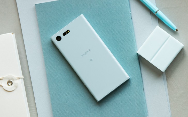 Contract passagier Het beste You can already save on one of Sony's hottest new unlocked phones
