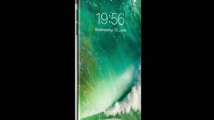 iPhone 8 vs. Android: OLED