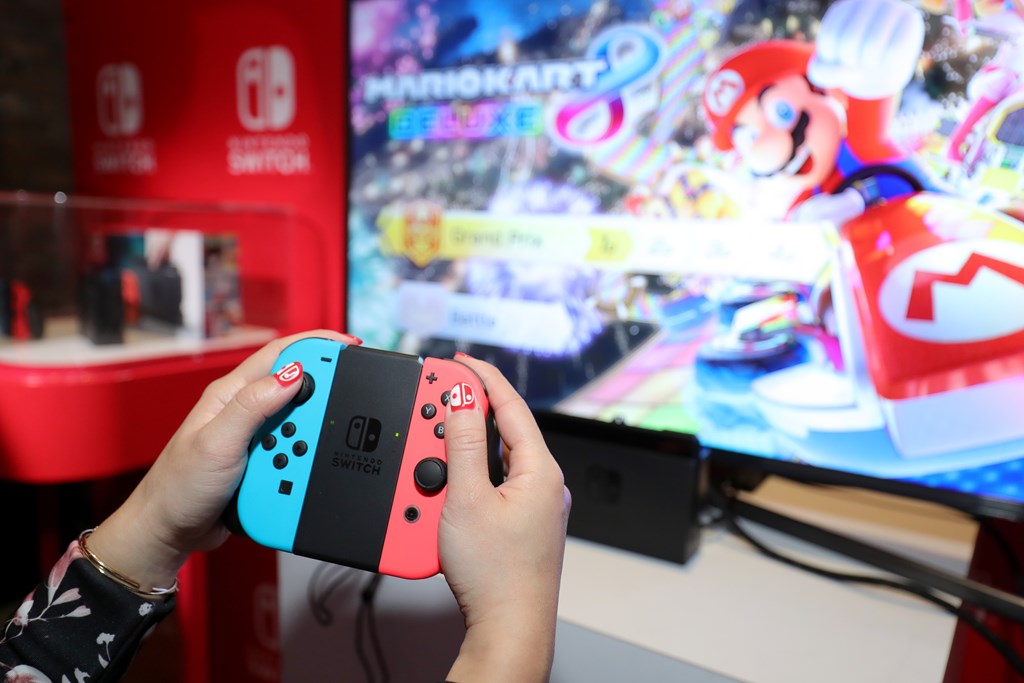Nintendo Switch Consoles Are About To Sell Out At Amazon And Tons Of Games Are Discounted Bgr