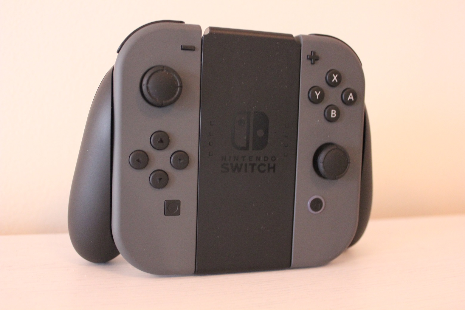 joy-con-grip