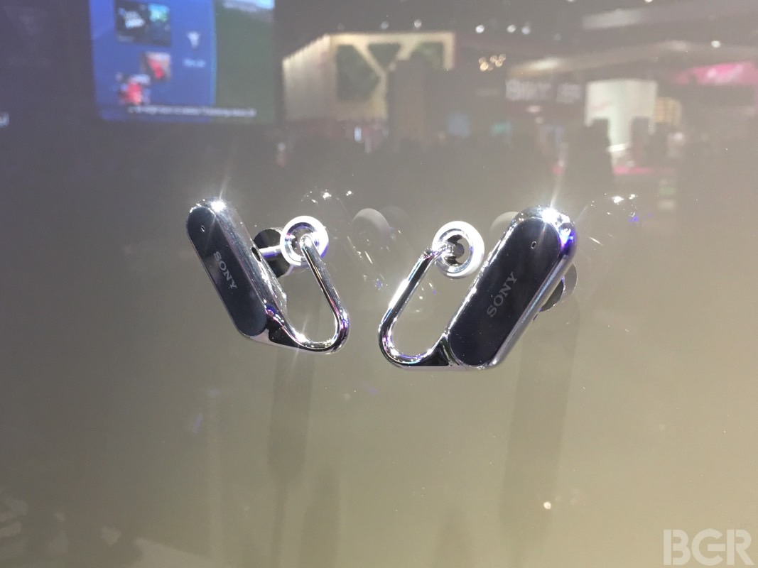 sony-xperia-ear-open-style-concept-mwc-2017-hands-on-34