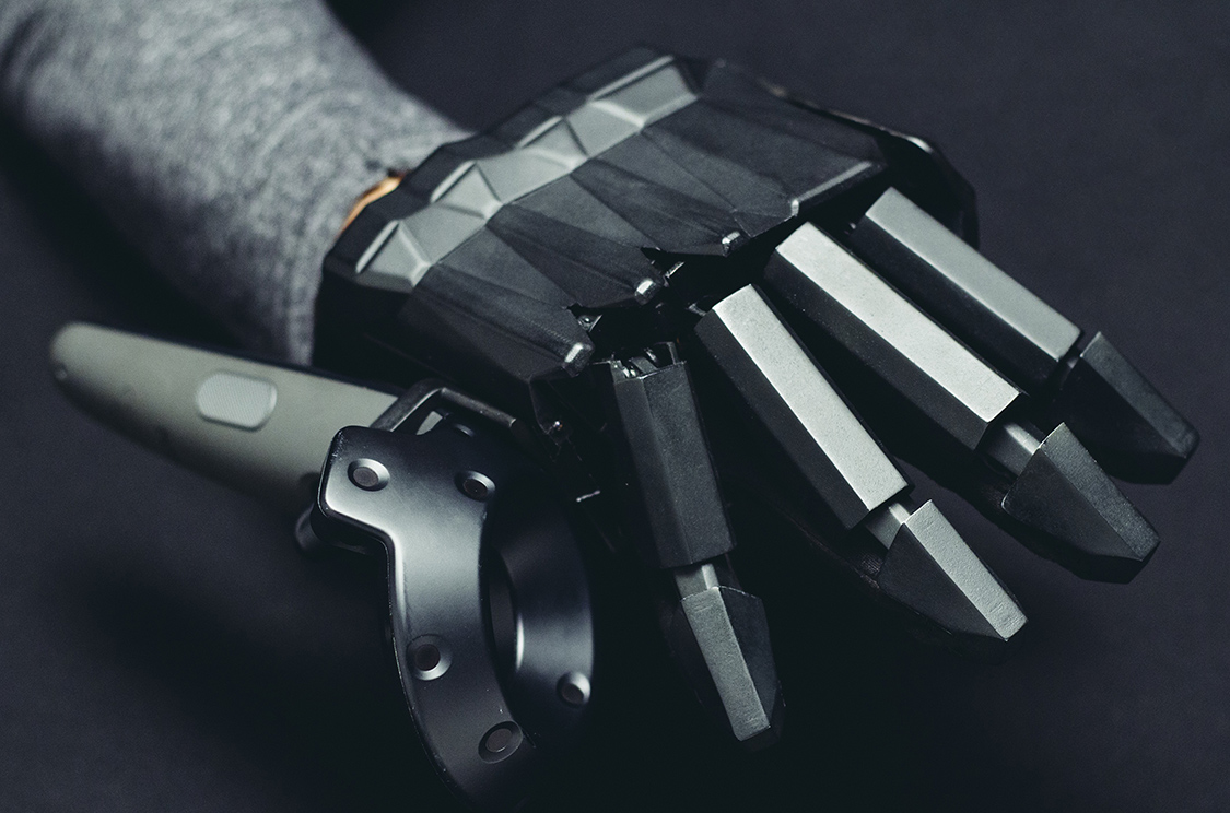 Revolutionary new glove lets you actually feel virtual reality – BGR