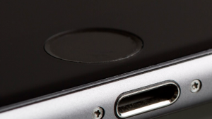 iphone cop button