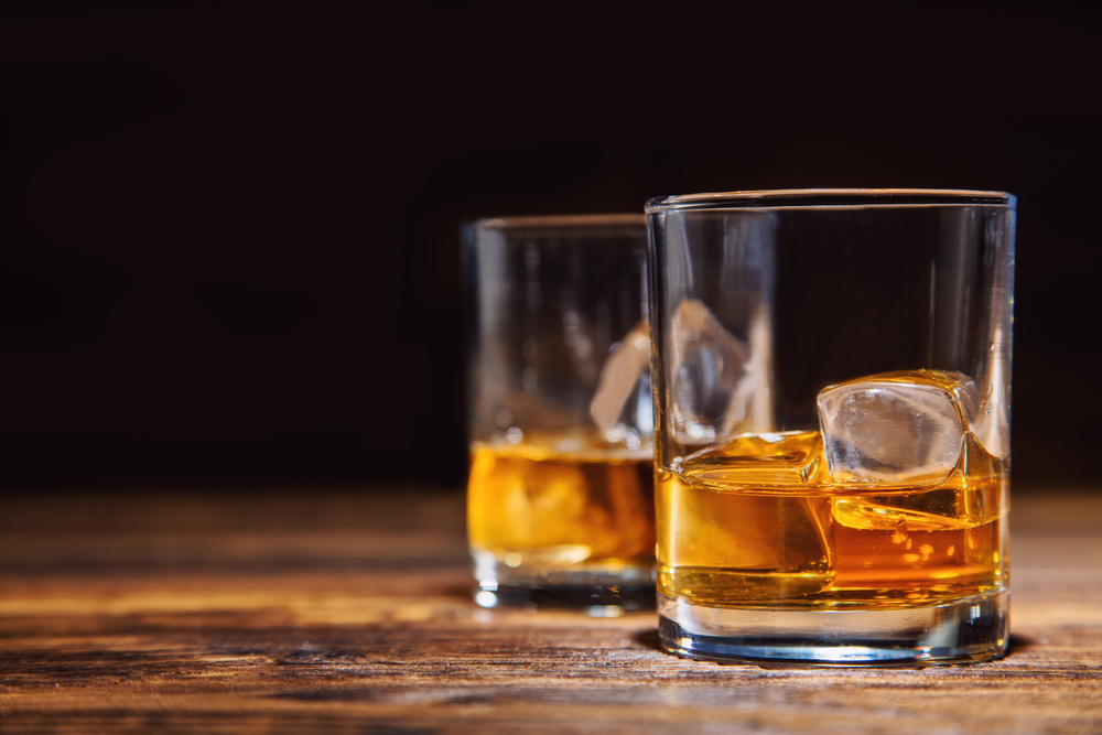 adding-water-to-your-whiskey-actually-makes-it-better-bgr