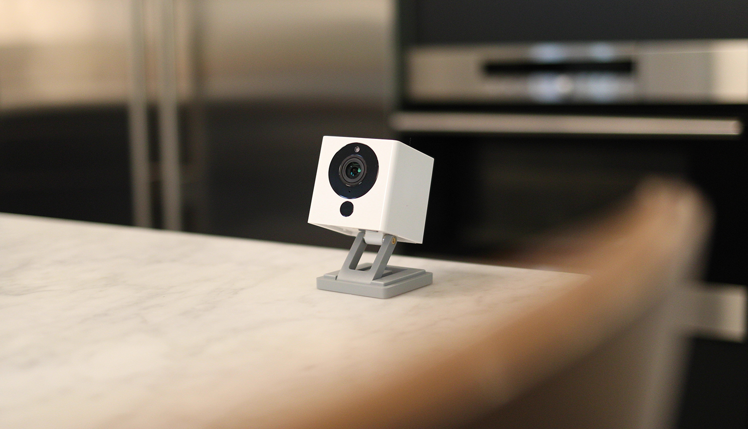 Meet The 20 Home Security Camera That Somehow Includes 14 Days Of Free