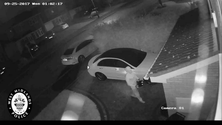 Car relay theft video Car relay theft video