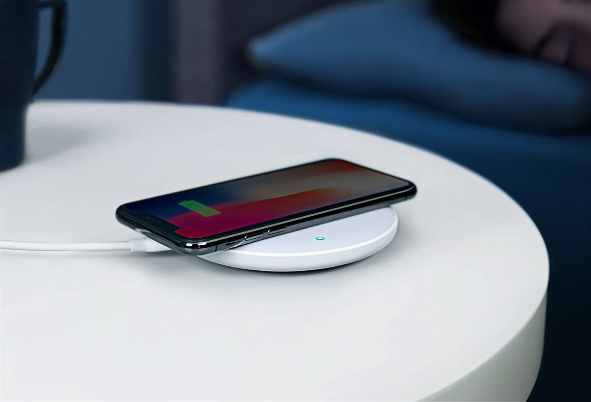 anker wireless charger for iphone xr