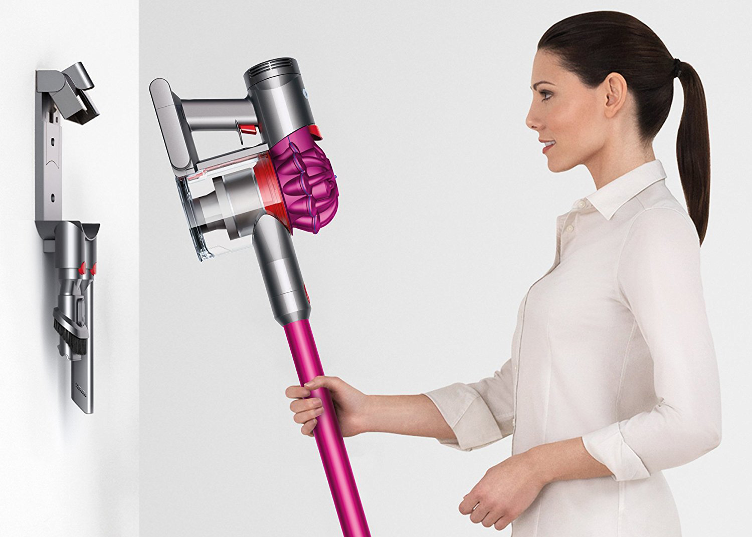 The Dyson V7 Animal Cordless Vacuum Has Never Been Cheaper Than It Is ...