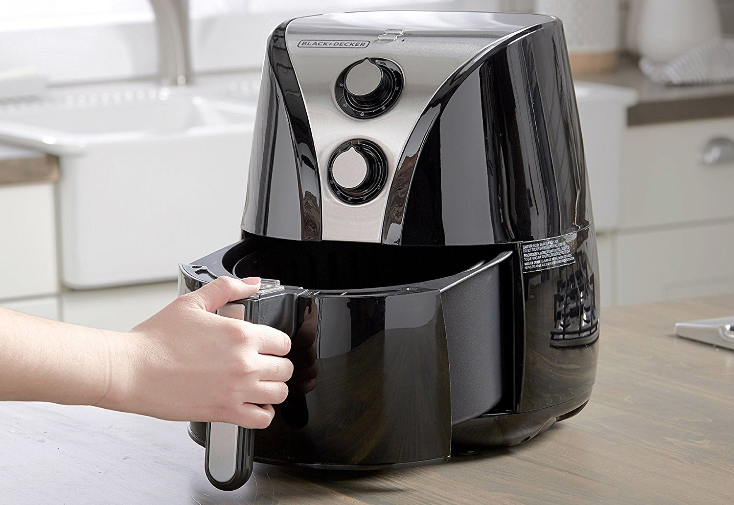 This $50 Air Fryer Cooks Up Crispy Food Without Killing You – BGR