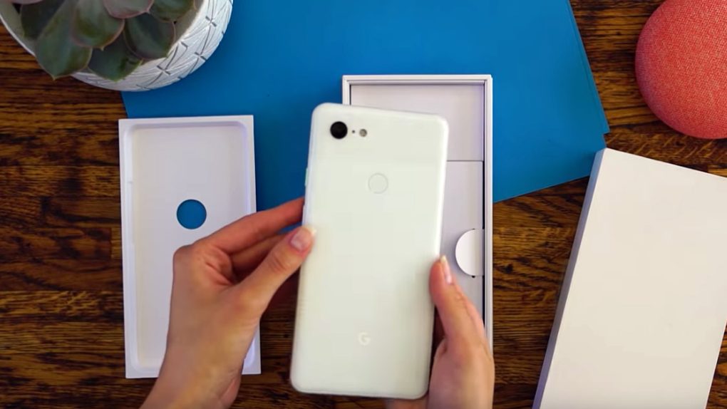 New leak shows the upcoming Pixel Stand appears to support fast