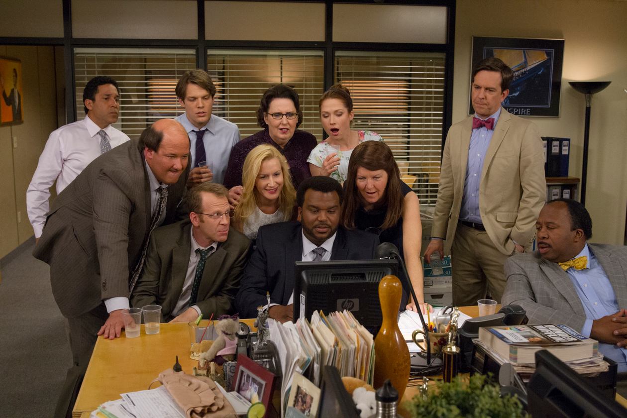 Two Stars Of The Office Are Launching A Nostalgic Podcast About The   The Office Finale 