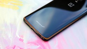 5G Galaxy S10 vs. OnePlus 5G 5G Galaxy S10 vs. OnePlus 5G