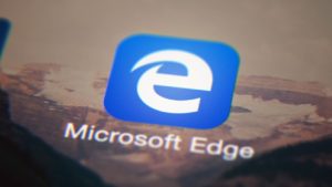 Microsoft Edge fake news