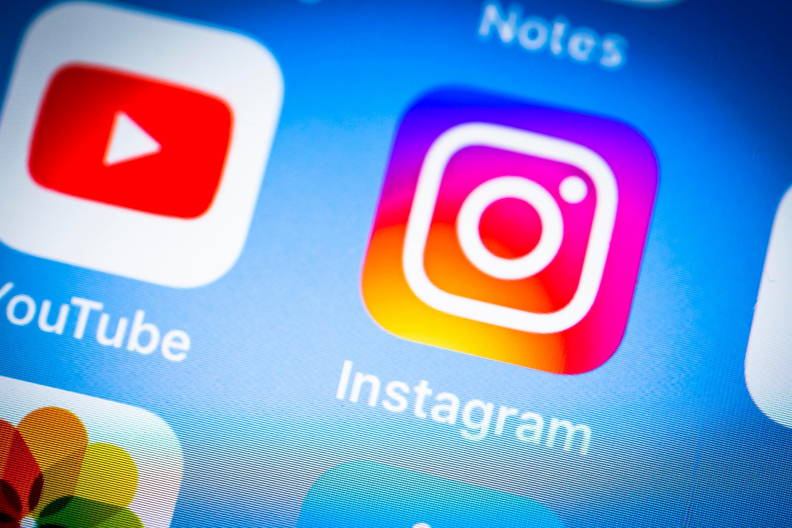 Instagram assures users that it isn't limiting the reach of their posts