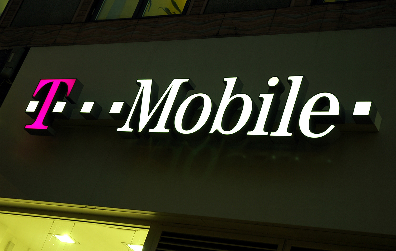 T-Mobile is using a new ‘Caller Verified’ tool to crack down on