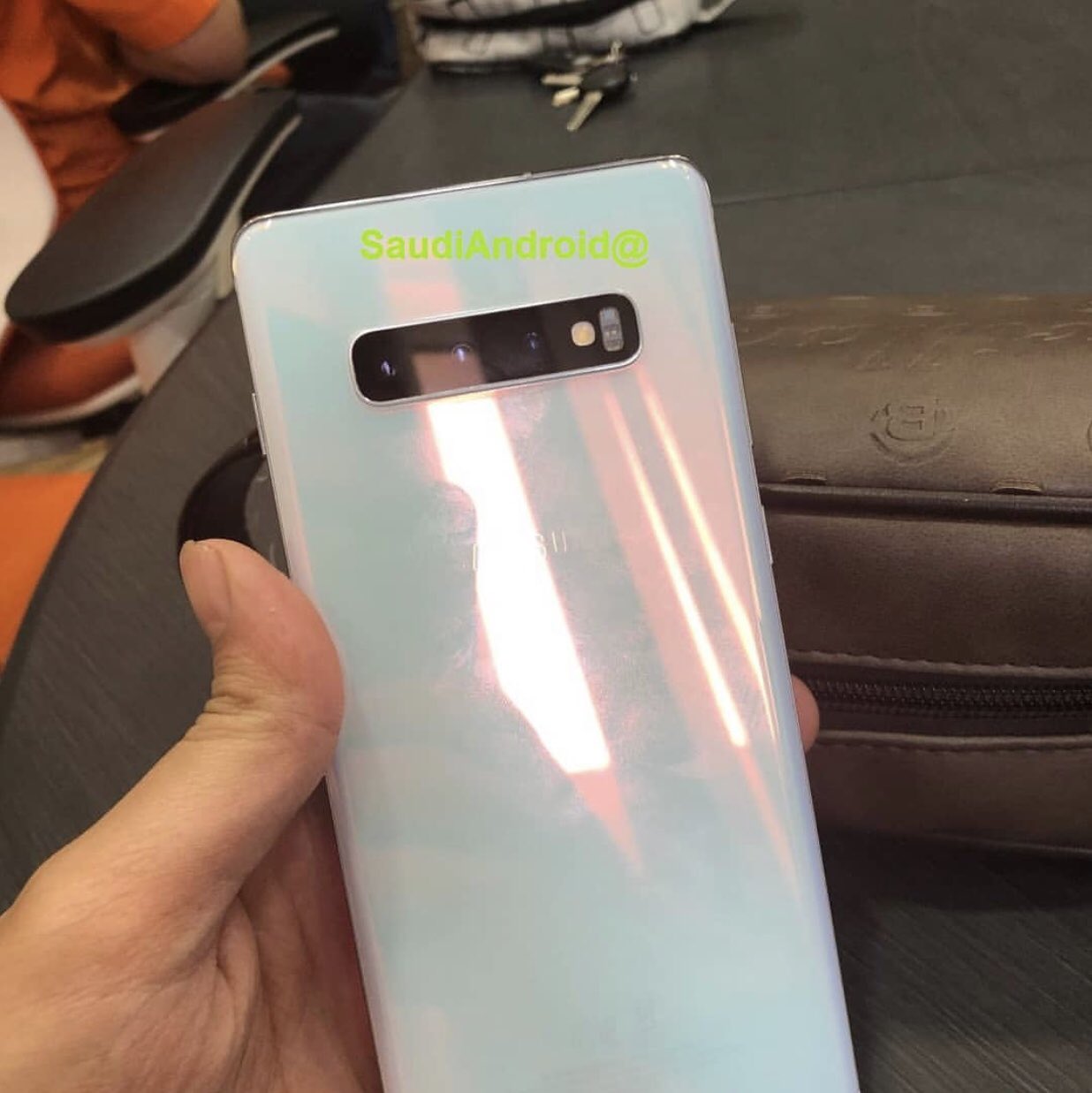 Samsung Galaxy S 10 E Купить