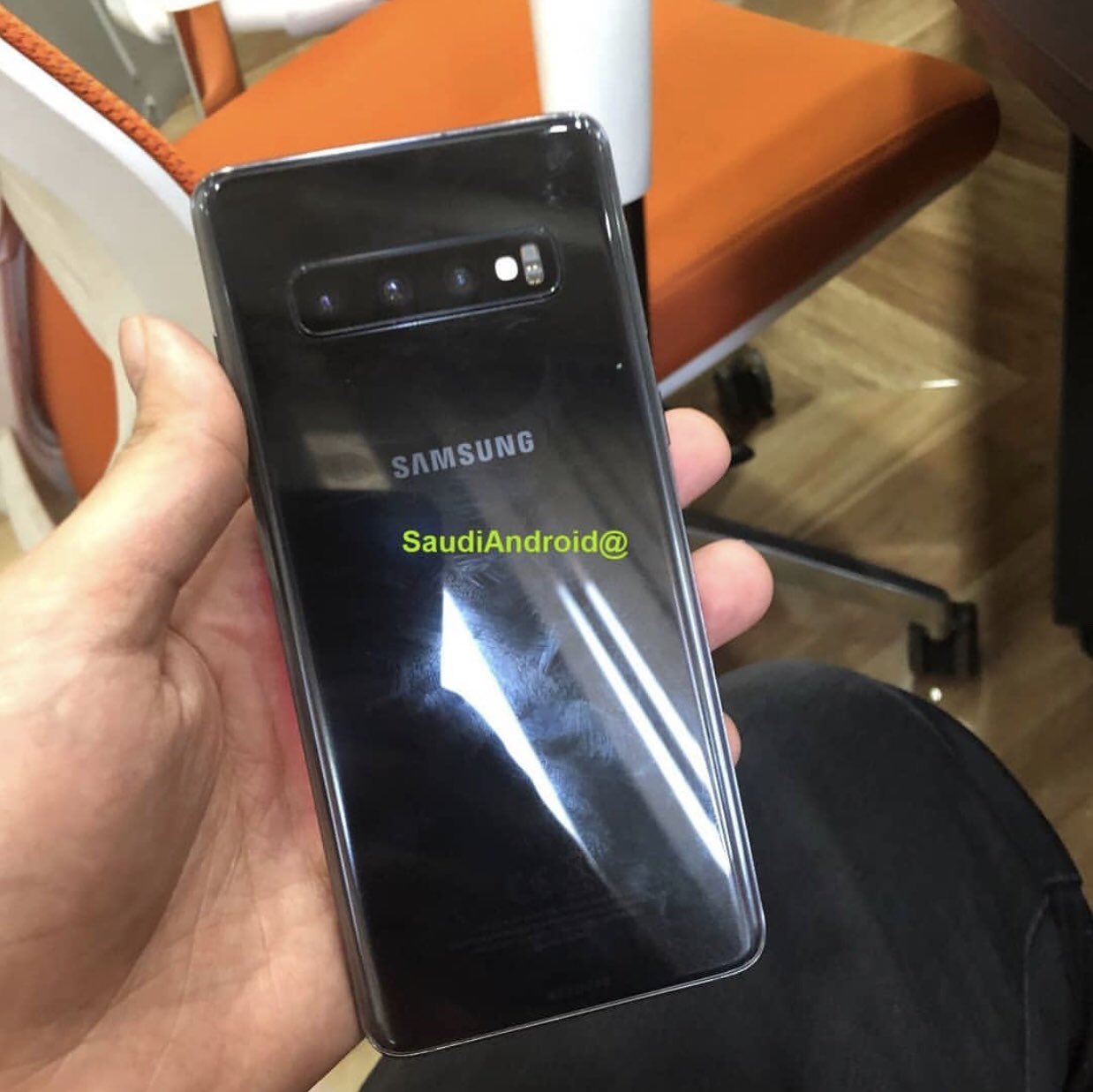 s10 plus release date