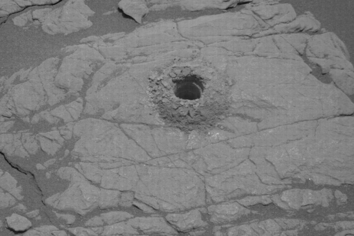 NASA’s Curiosity Rover Just Drilled A New Hole On Mars – BGR