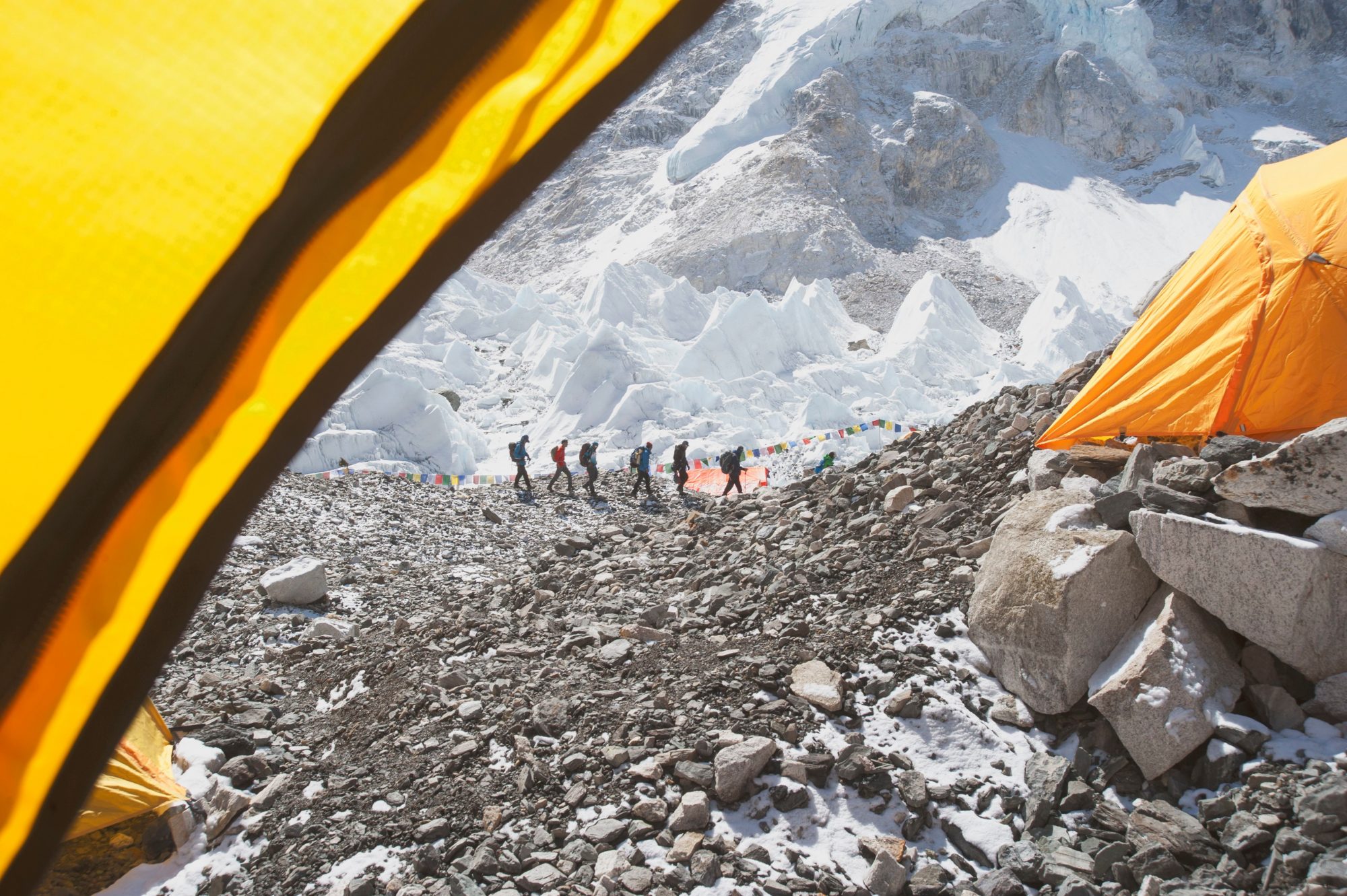 Climber who warned of Everest overcrowding perishes during descent – BGR