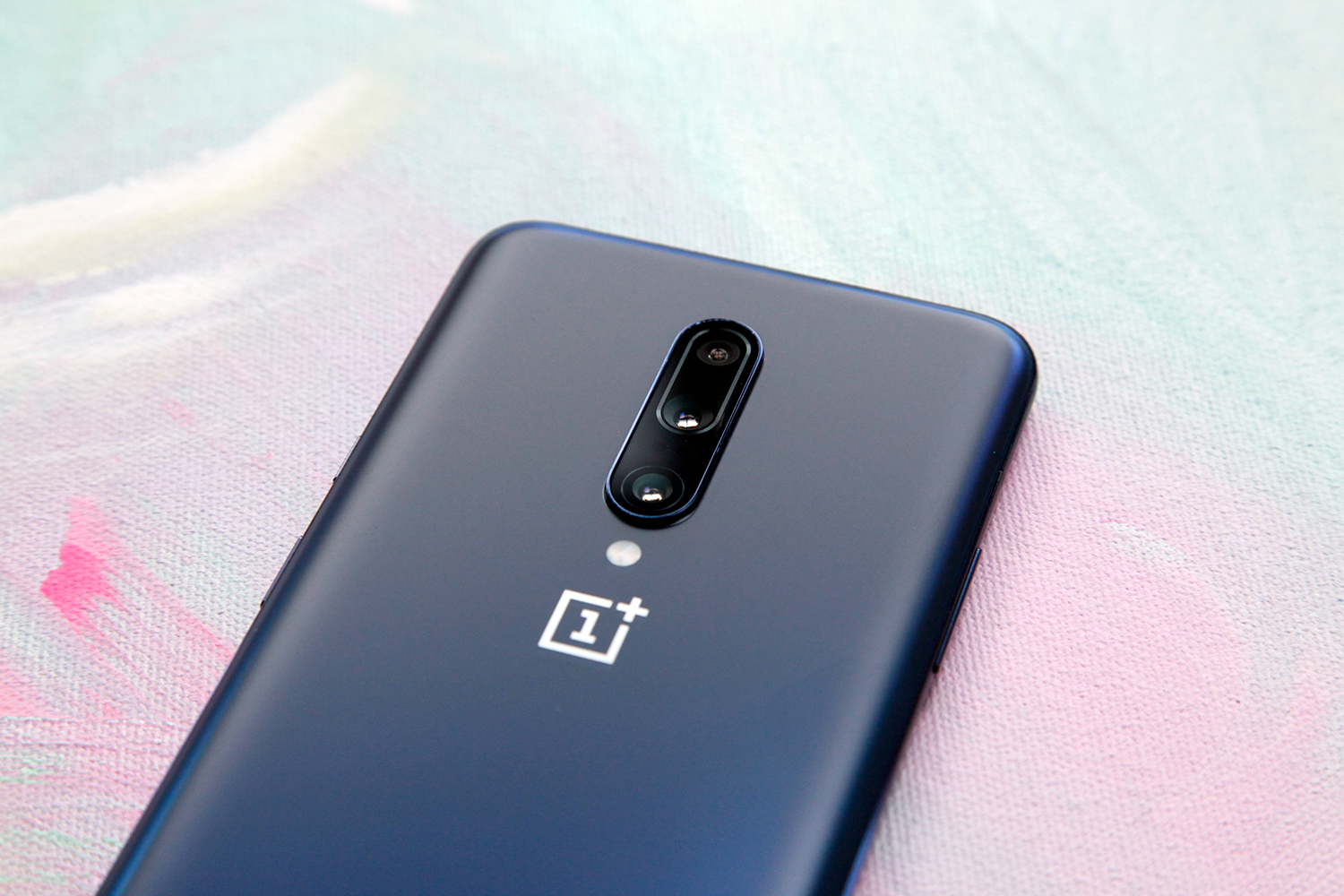 На oneplus 7 pro не работает gps