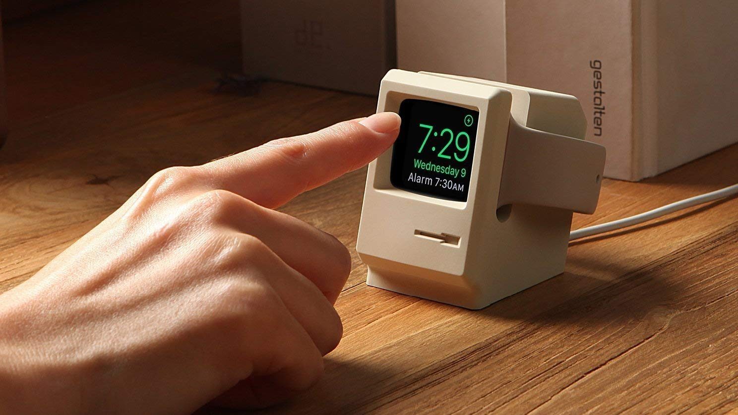 Best apple watch online charger stand