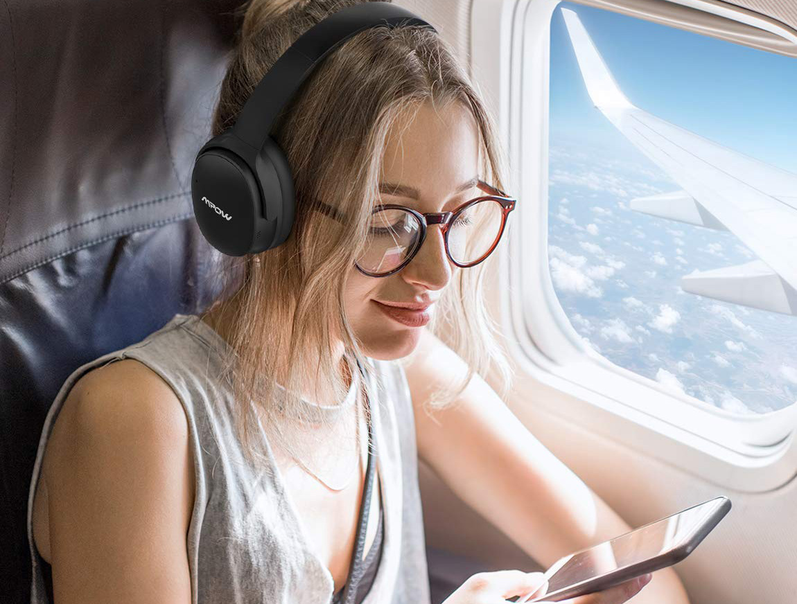 Como escolher fones de ouvido Como escolher fones de ouvido. Entender quais são os melhores fones de ouvido e todas tendências pode ser uma dica de ouro quando for adquirir o melhor modelo para você. Confira o guia completo.