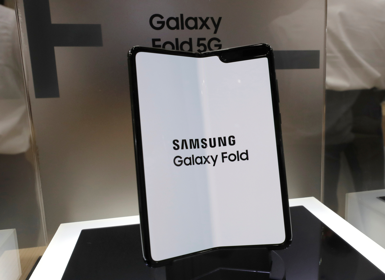 samsung galaxy fold 2 leaks