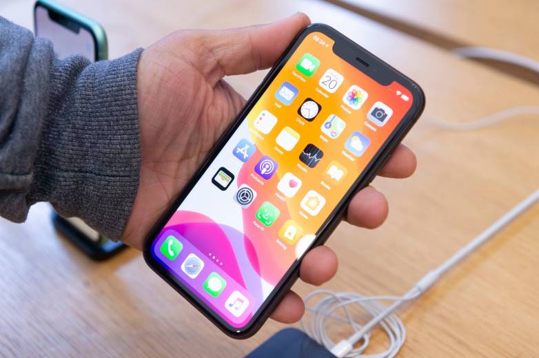 Apple may have found a way to eliminate the iPhone’s notch without