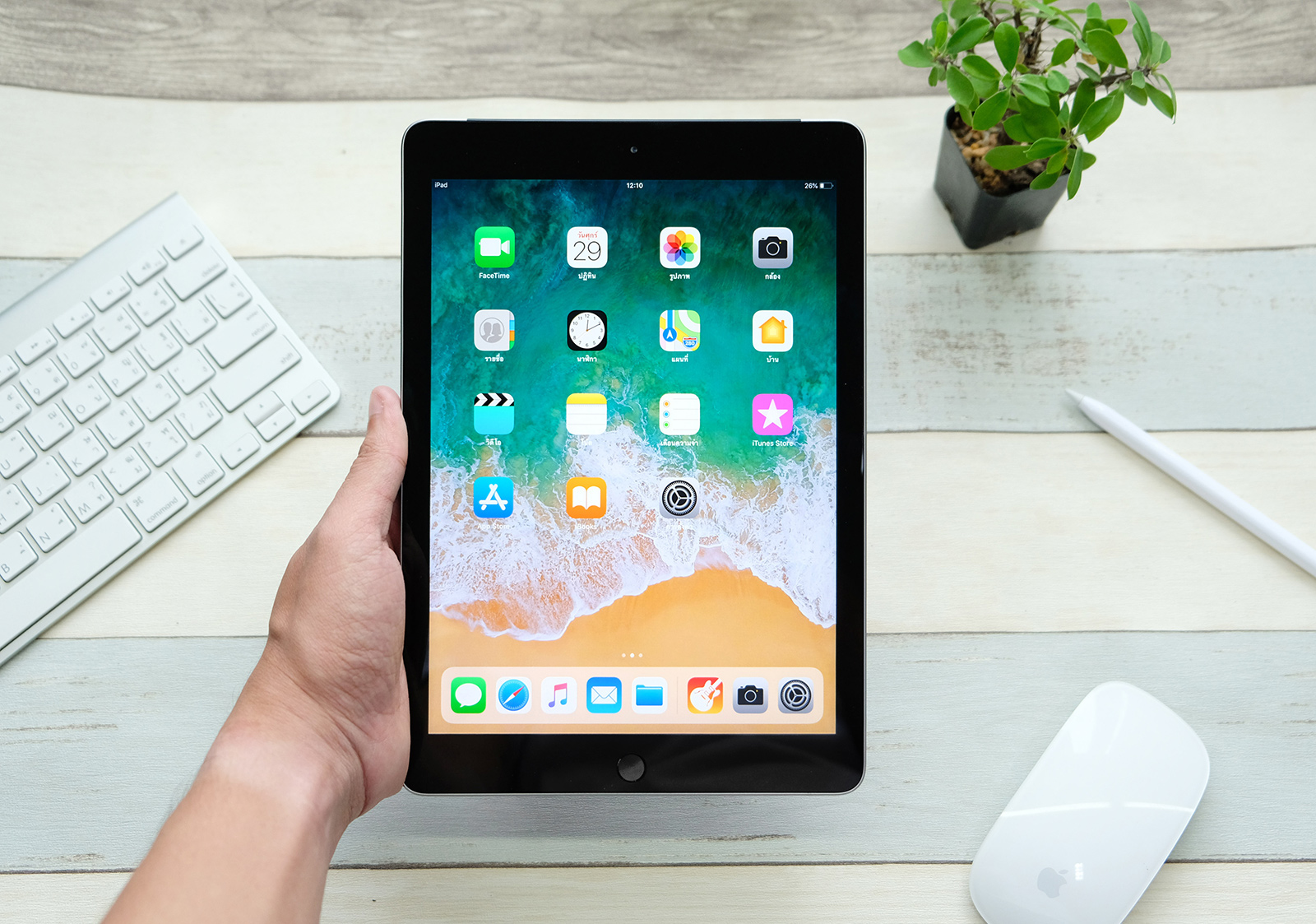 This Might Be Your Last Chance To Get A 10.2-inch IPad At Its Best ...