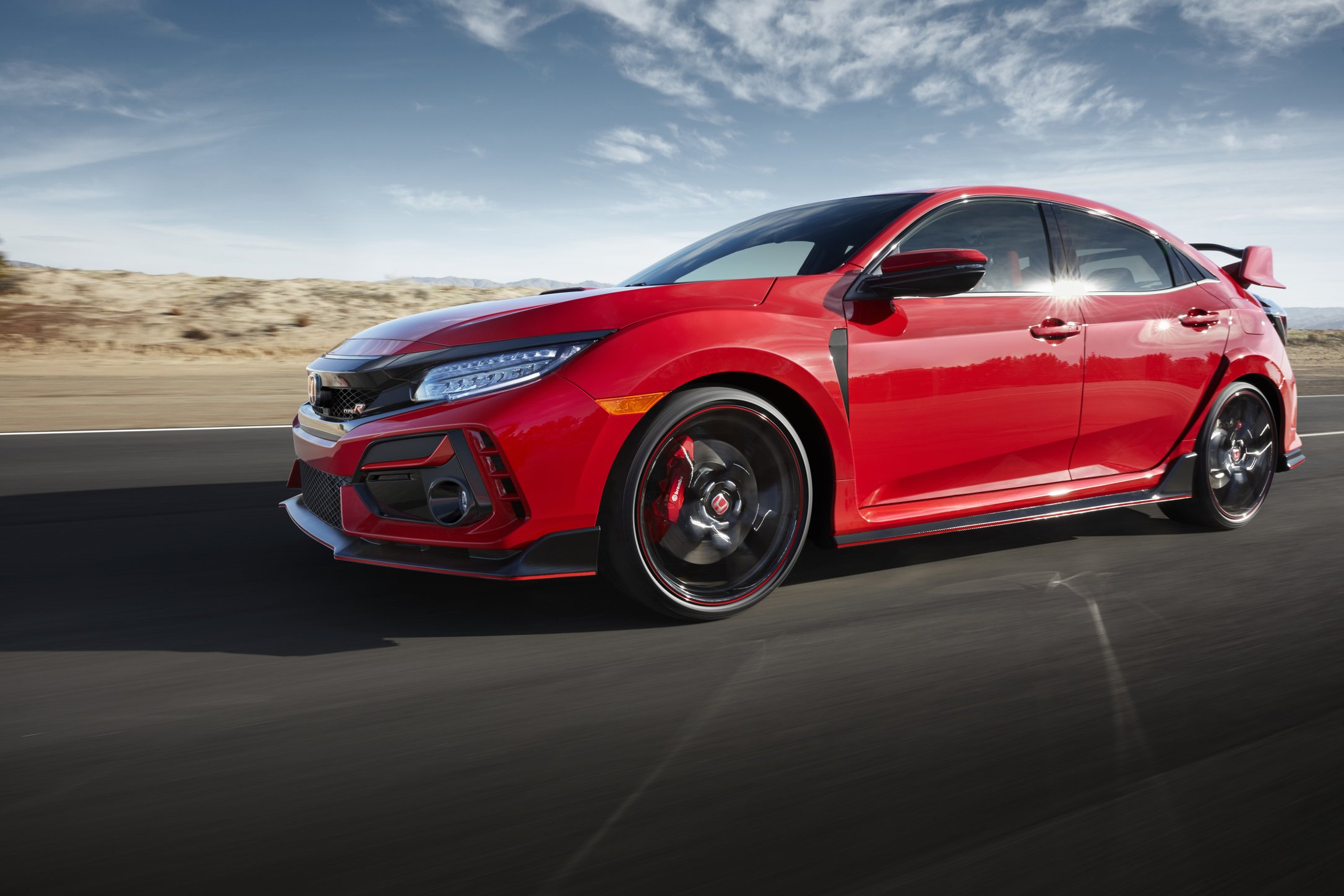 Honda S New Civic Type R Is One Heck Of A Gorgeous Car Bgr